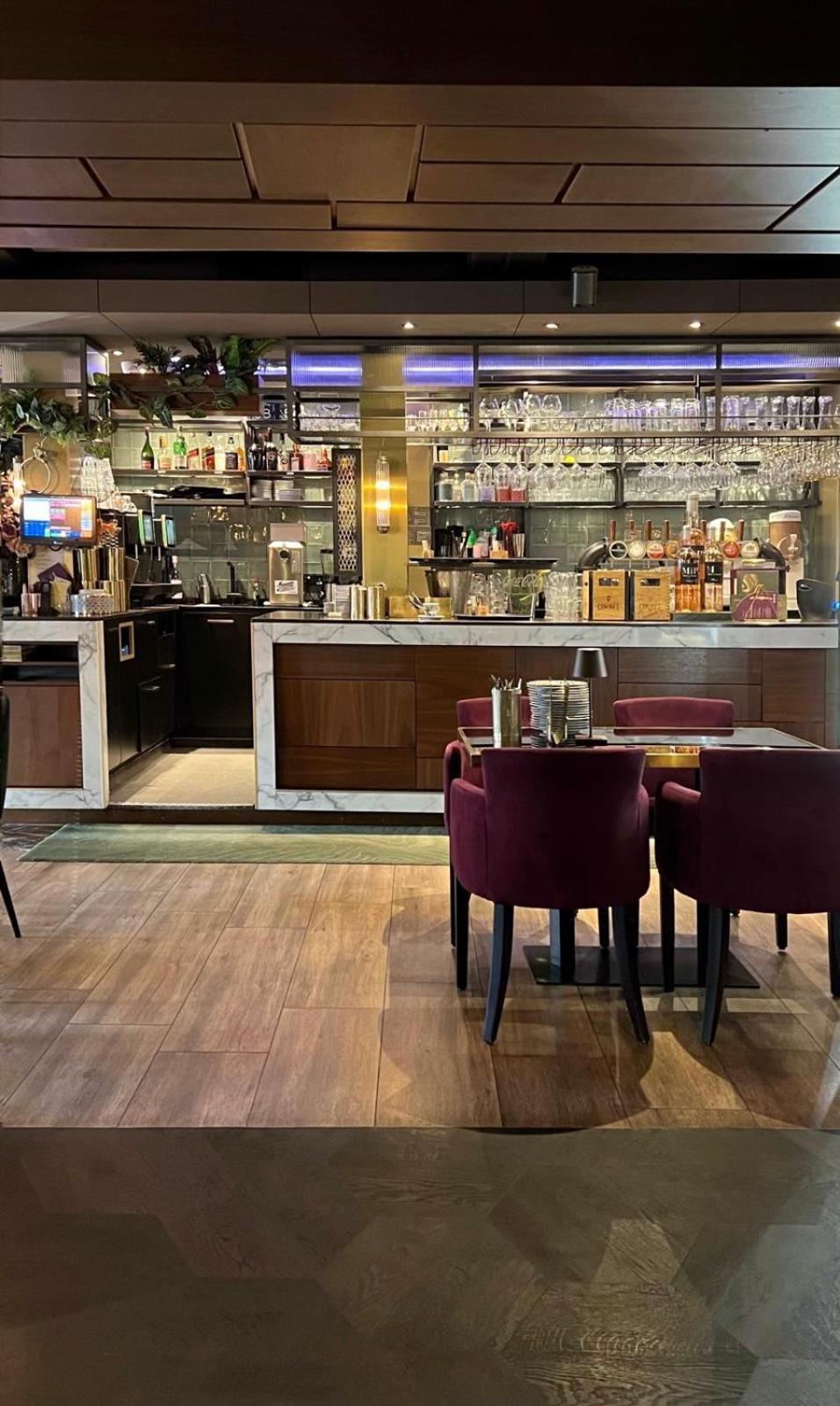 沃尔肯霍夫酒店 法尔肯堡 外观 照片